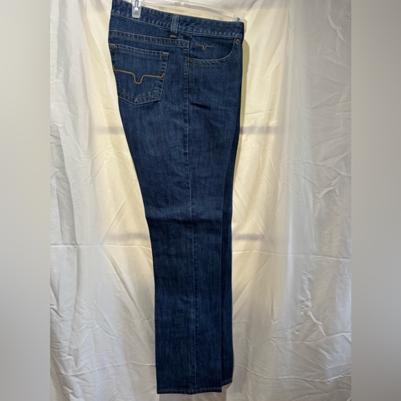 Kimes Betty - Picture 2 of 4